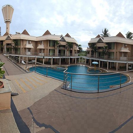 Royal Orchid Central Kireeti Hampi, Hospet Екстер'єр фото