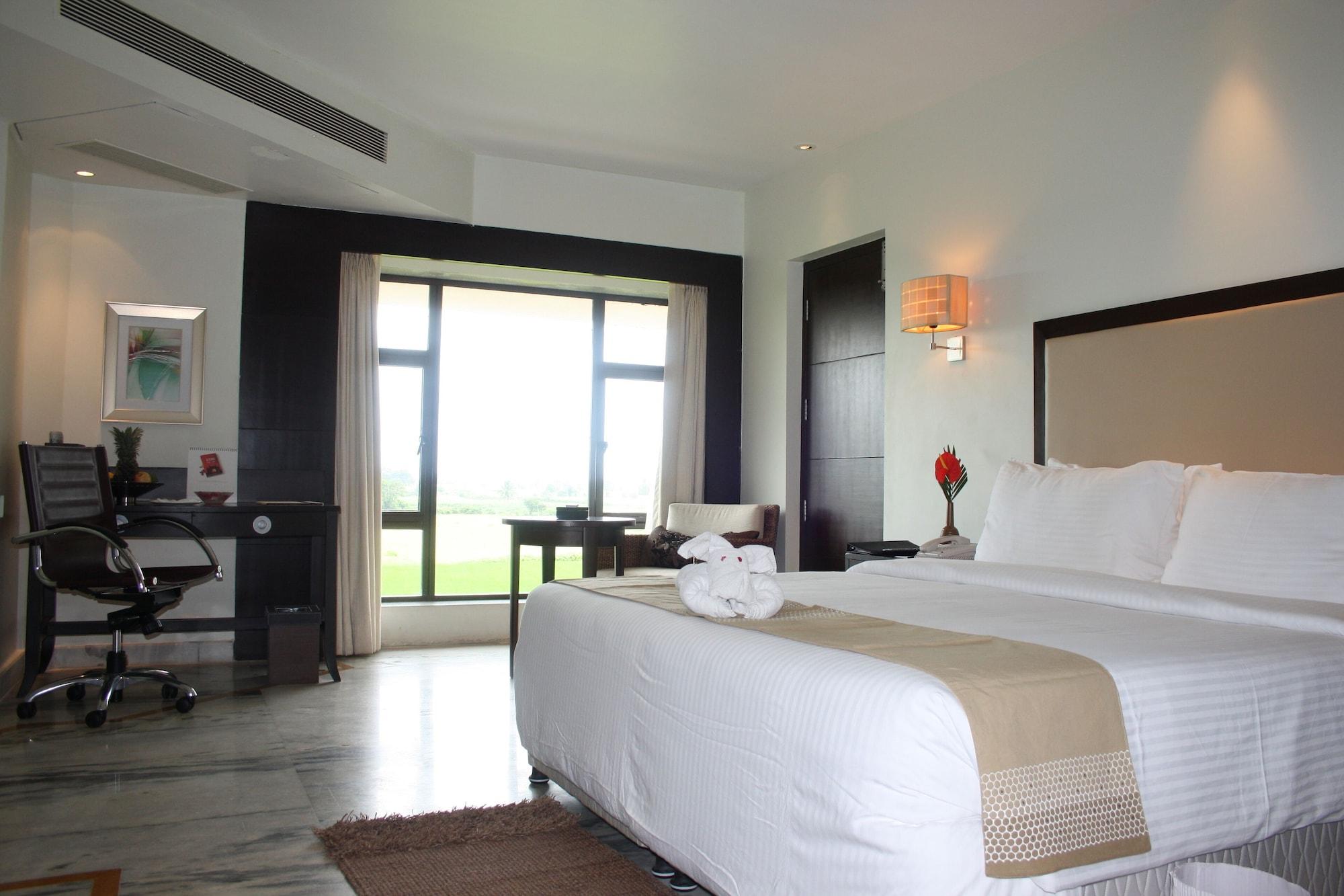 Royal Orchid Central Kireeti Hampi, Hospet Екстер'єр фото