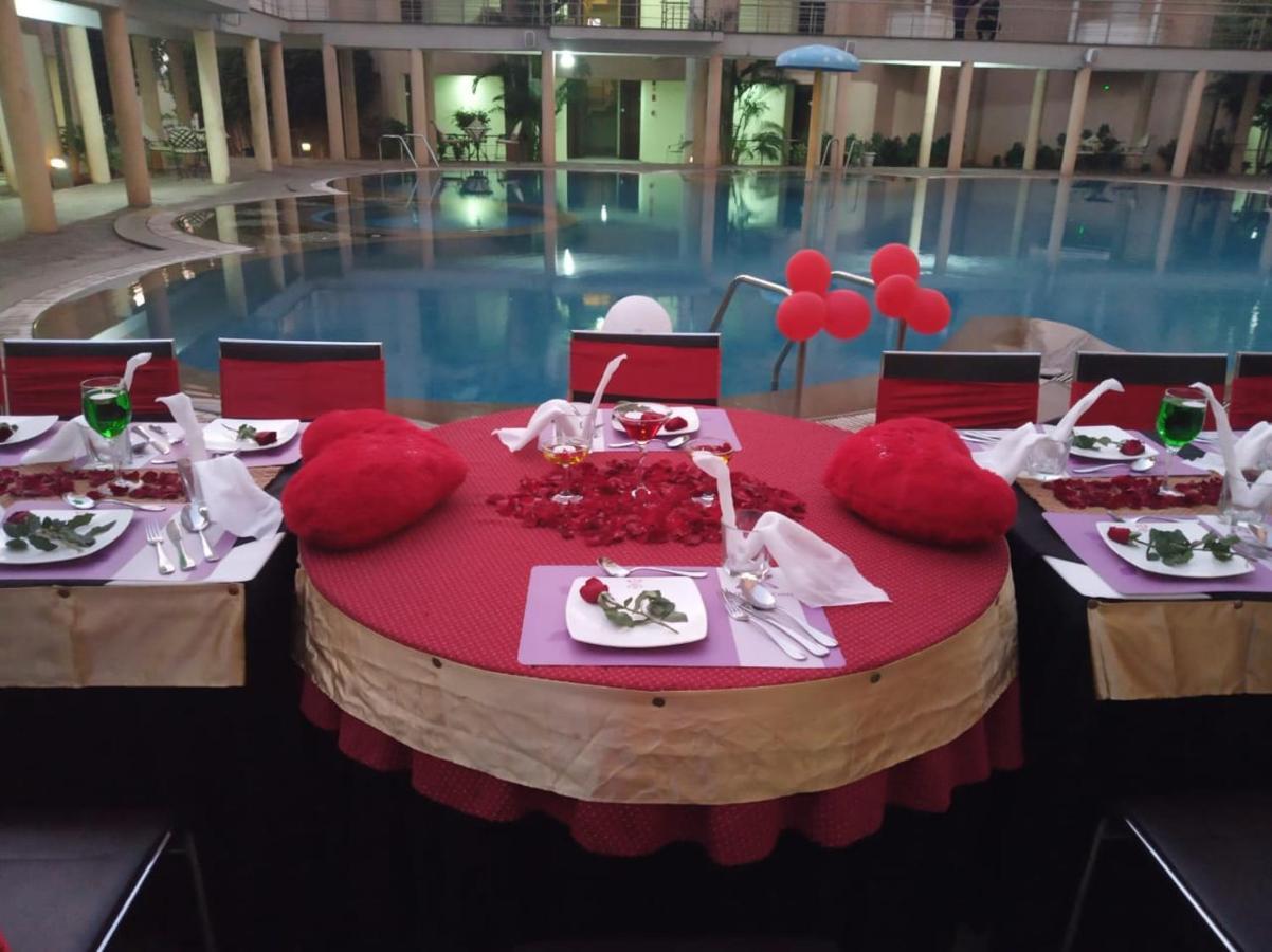Royal Orchid Central Kireeti Hampi, Hospet Екстер'єр фото
