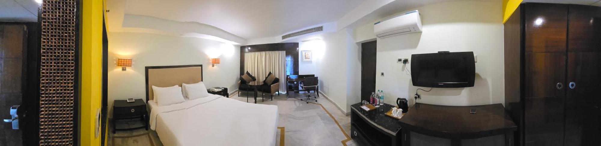 Royal Orchid Central Kireeti Hampi, Hospet Екстер'єр фото